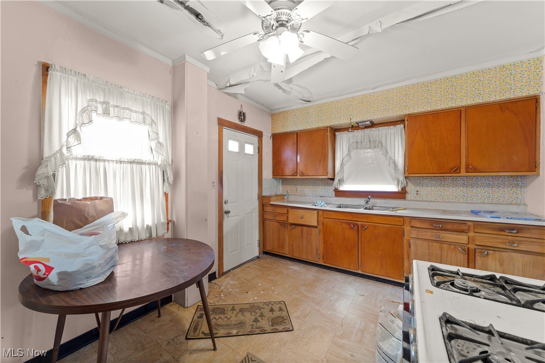 3246 W 123rd Street, Cleveland, Ohio image 10