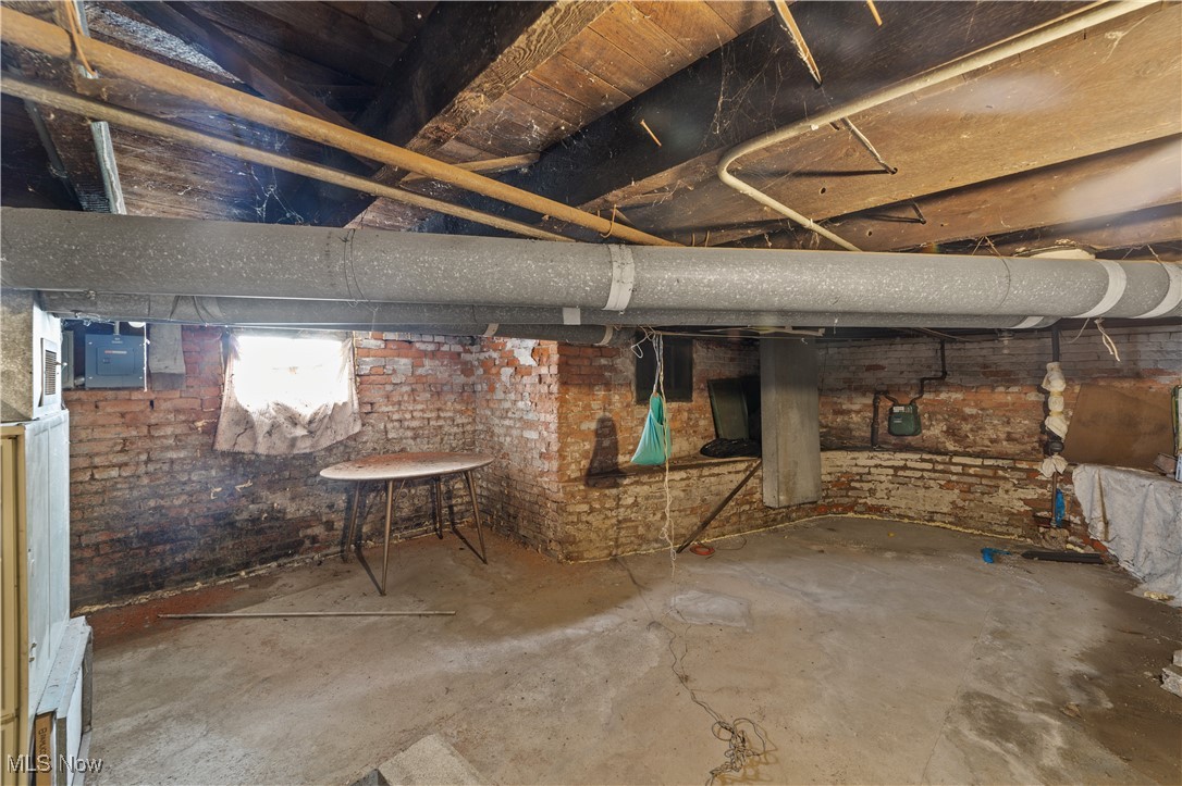 3246 W 123rd Street, Cleveland, Ohio image 24