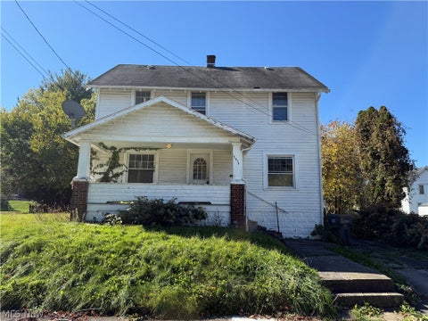 Photo of 3454 Sheridan Road, Youngstown, OH 44502 (MLS # 5254901)