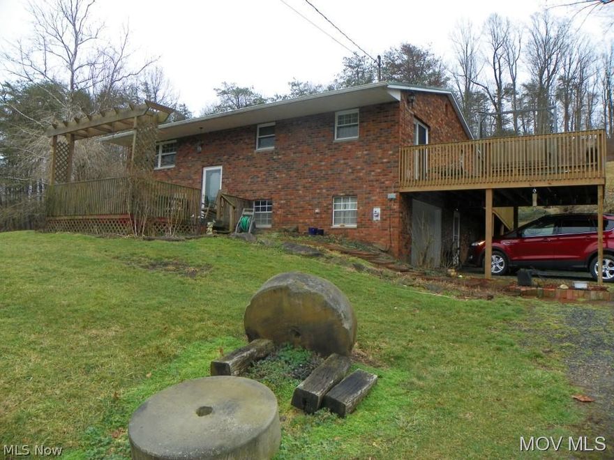 Out of town living at its best.  Wonderful home sitting on 12.92 acres with pond and combination woods and rolling green.  Barn, pole building and fenced property allows livestock grazing.  Nice hunting or riding your ATV. You'll love the views!  Elem: Warren Elementary School  Elem/Bus: Y  JrHigh: Warren Middle  JrHigh/Bus: Y  High: Warren High School  High/Bus: Y  Fire: VOL  Police: SHF  ;SQFT=Fin L1:1144, Fin Bsmt:468, Fin Above:1144, Fin Total:1612, Unfin Bsmt:376, Unfin Above:1988;GAR= 4 Car Detatched, Gar Other-See Remarks