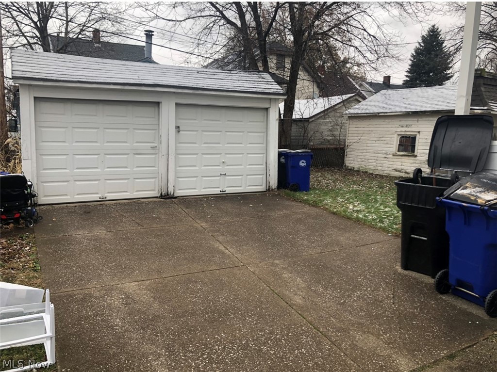 Broadview Spg Road Sub/A J Hie - Residential Income