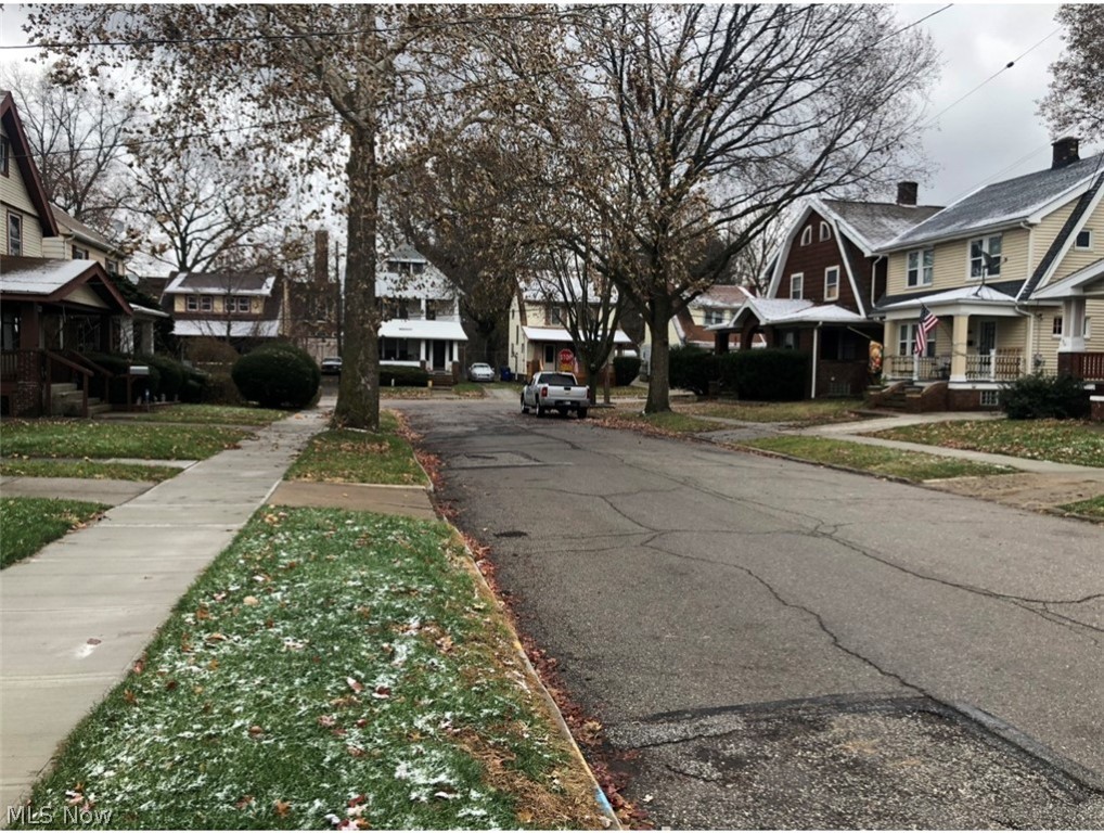 Broadview Spg Road Sub/A J Hie - Residential Income