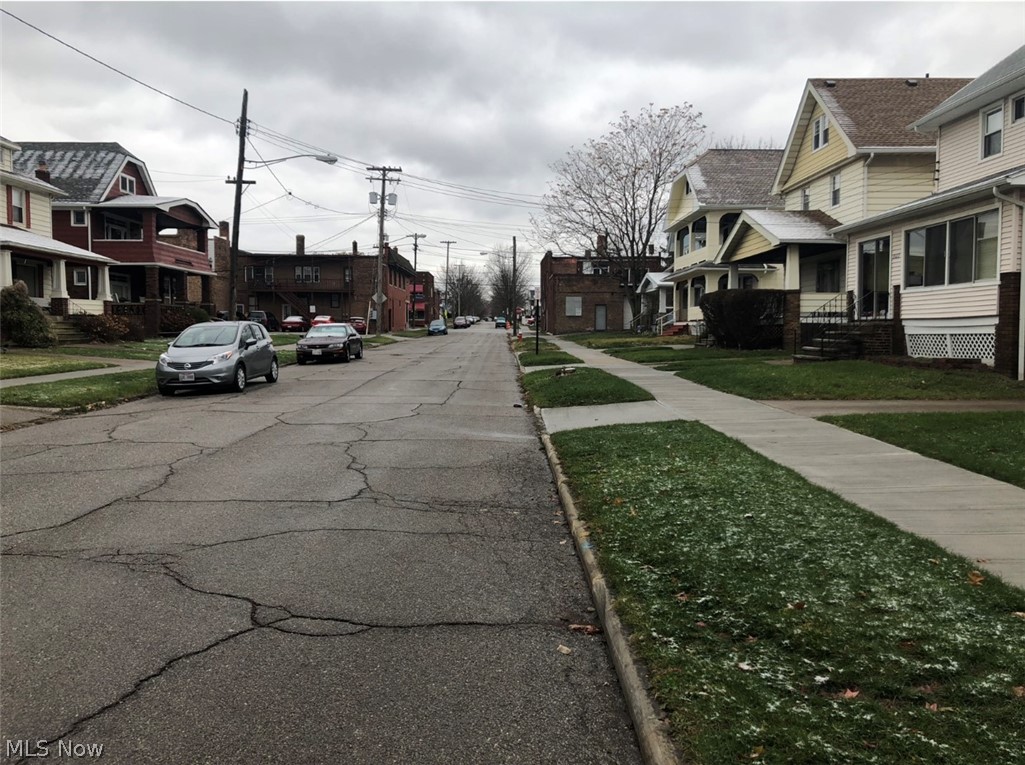 Broadview Spg Road Sub/A J Hie - Residential Income