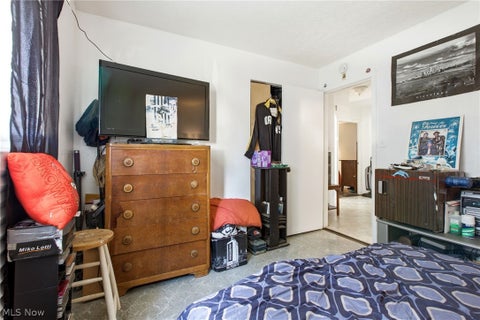 Tiny photo for 4320 E 173rd Street, Cleveland, OH 44128 (MLS # 5237640)