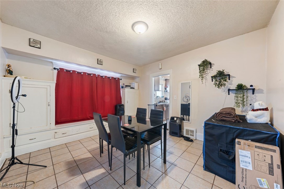 Stahl & Pattens - Residential Income