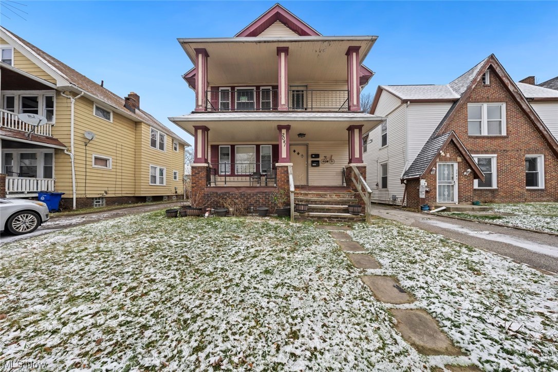 Stahl & Pattens - Residential Income