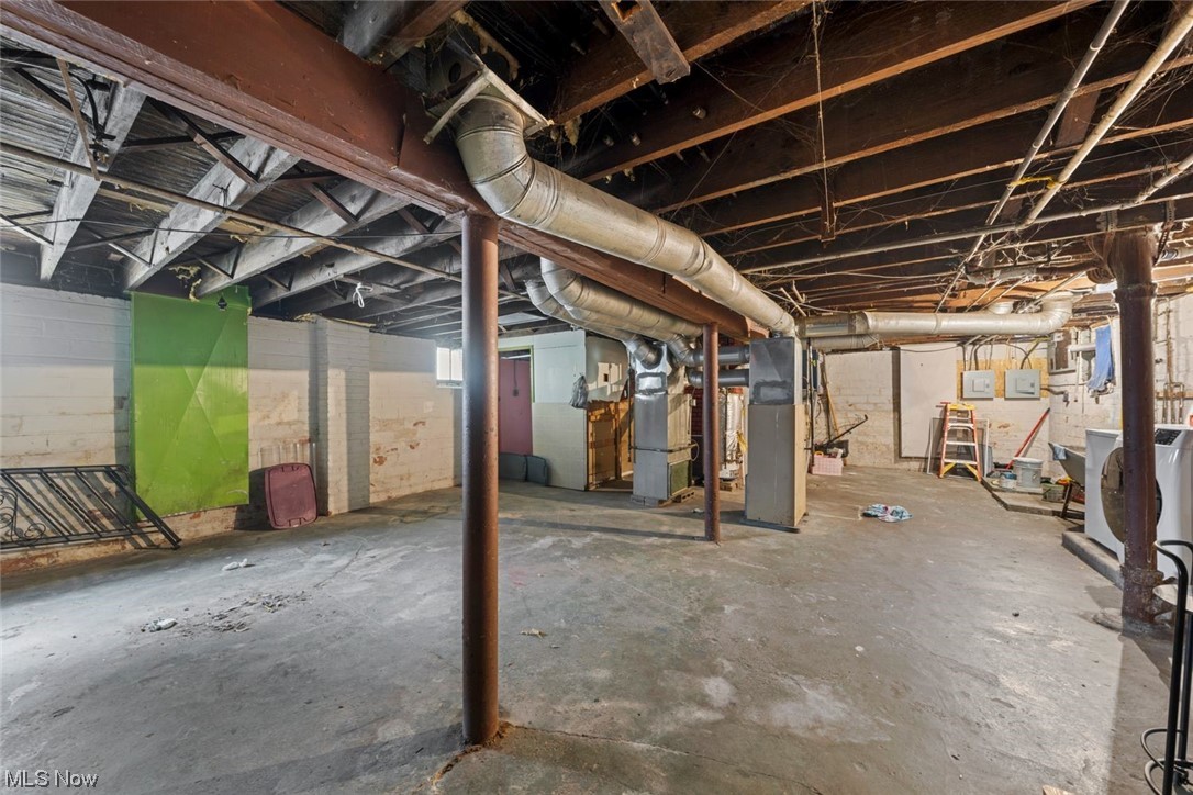 Stahl & Pattens - Residential Income