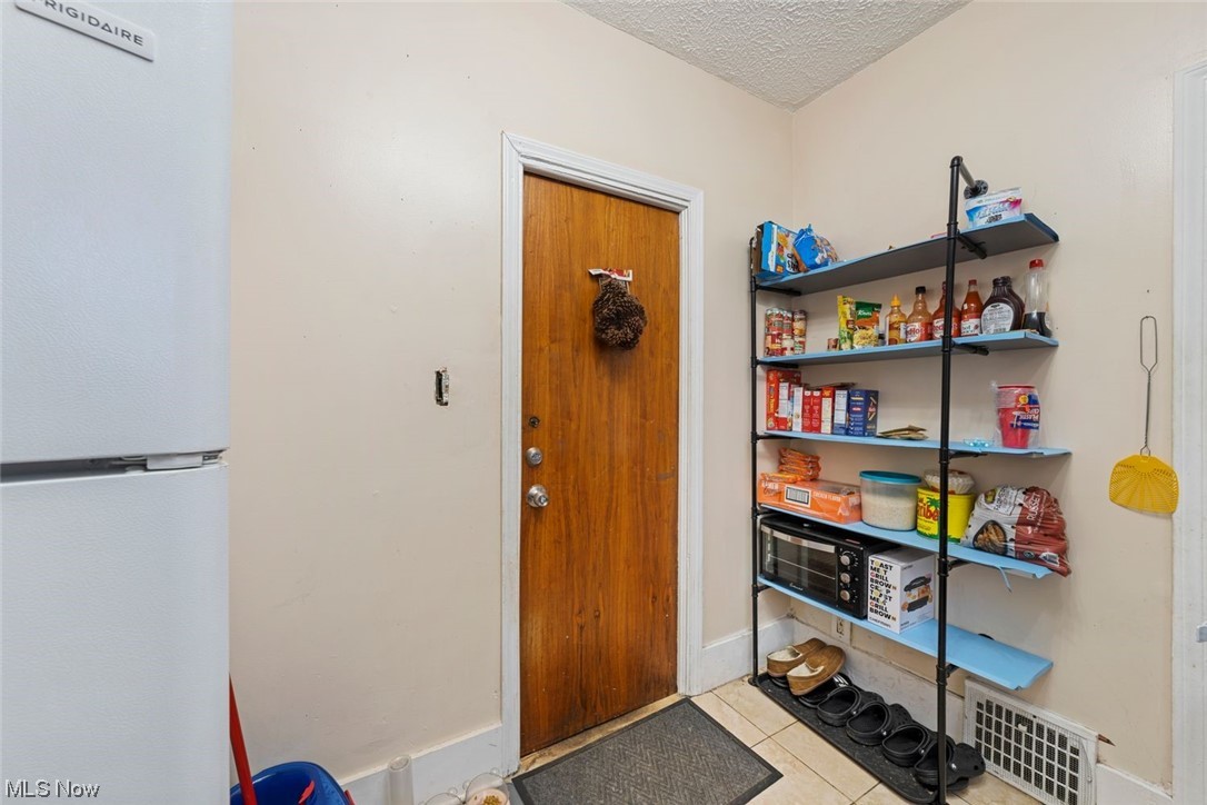 Stahl & Pattens - Residential Income