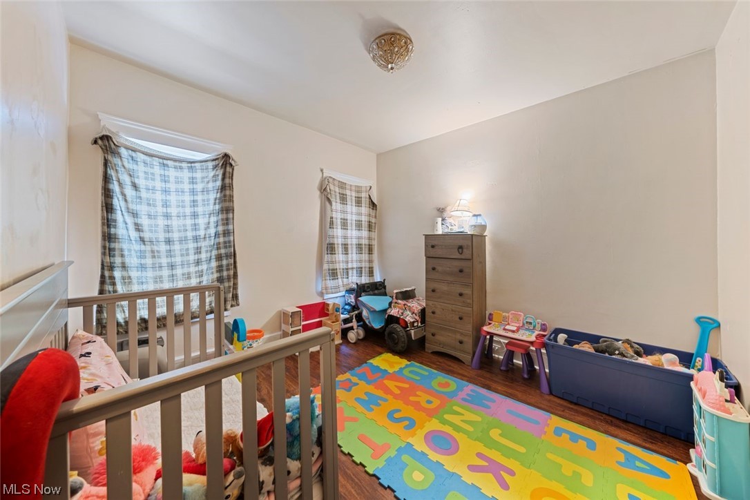 Stahl & Pattens - Residential Income