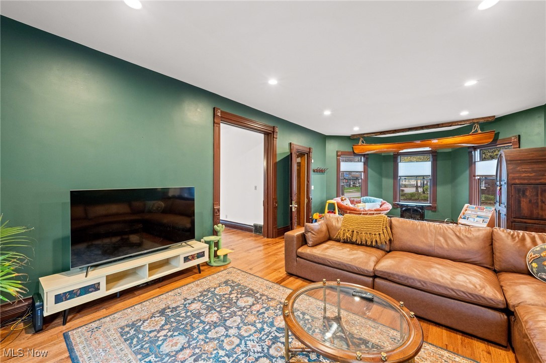 3210 Scranton Road, Cleveland, Ohio image 8