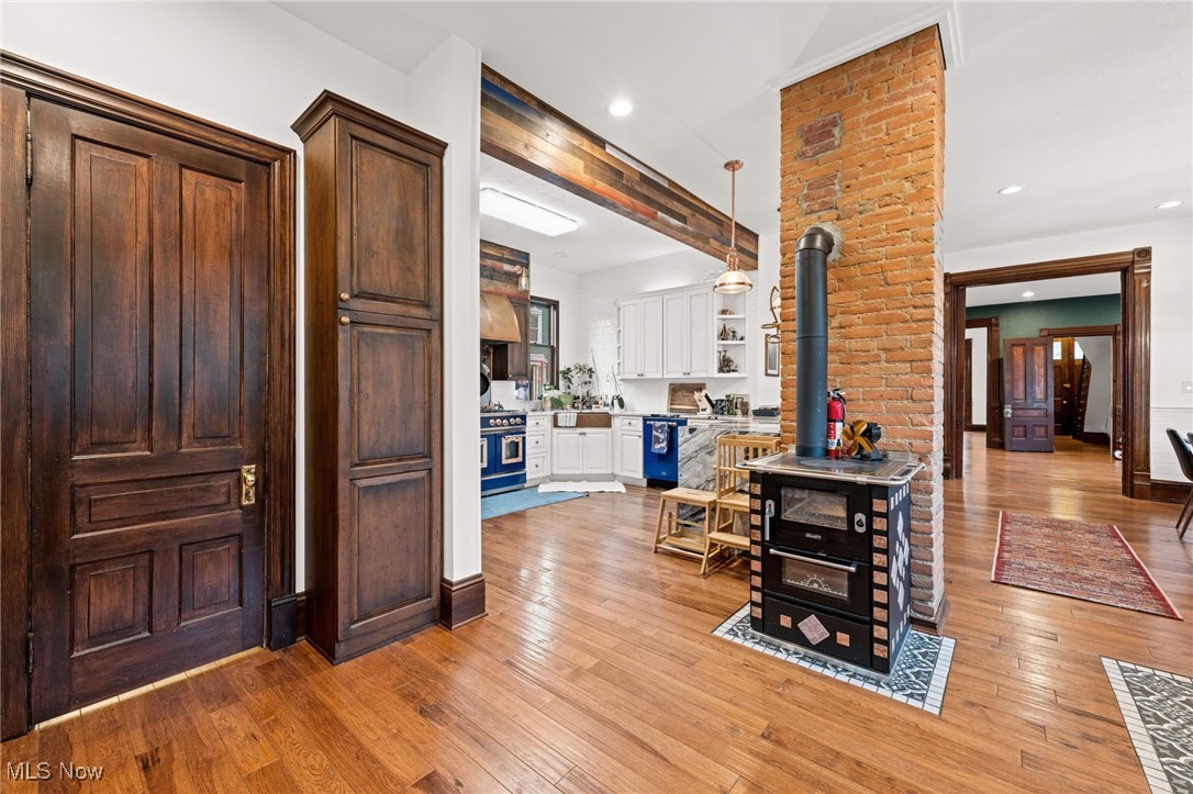 3210 Scranton Road, Cleveland, Ohio image 16