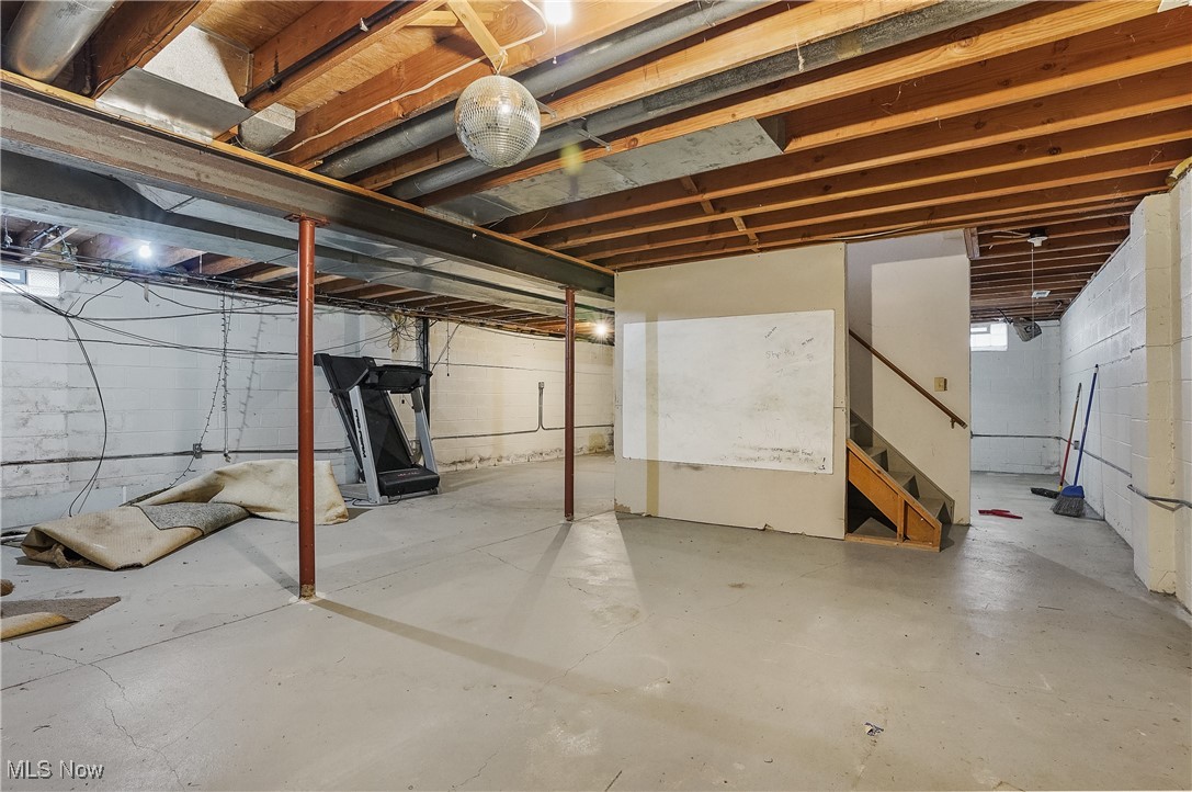 Royalwood - Residential