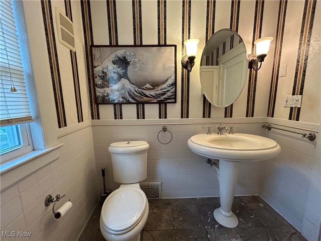 Minor Heights - Residential Lease