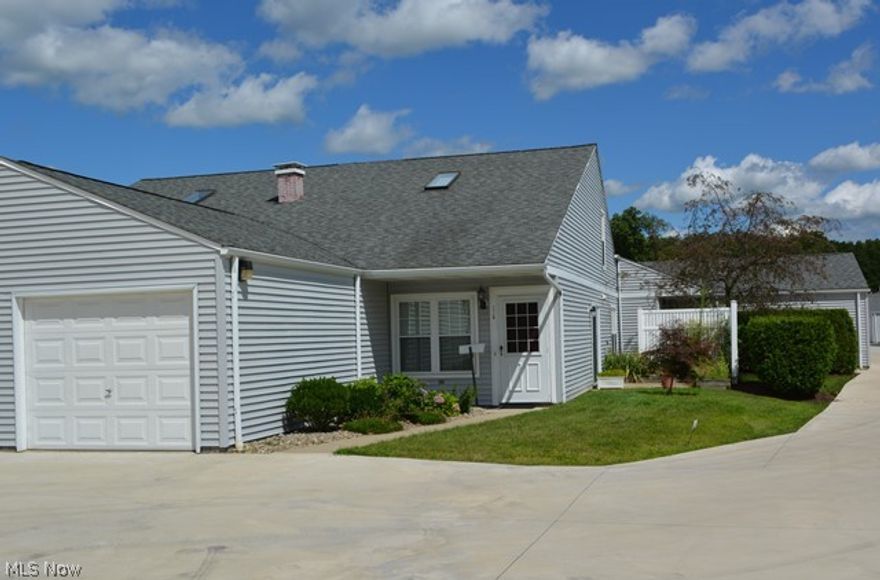 Well Cared for - Very Clean Condo.  Nice Open Floor plan with Family room open to  Loft with skylight  Full bath on both levels, Large Kitchen with Dining area,  Loft is currently used as 3rd Bedroom, could be office or TV area.  Condo is an End Unit. Seller offering $750. carpet allowance