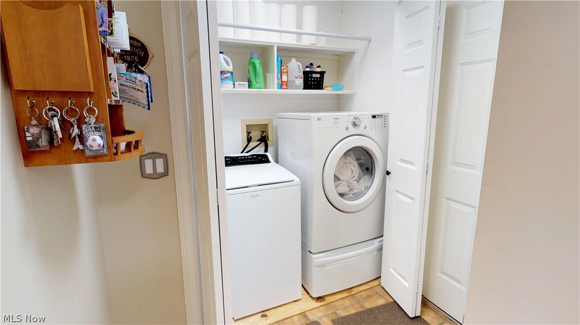 Mariners Pointe Condo - Residential