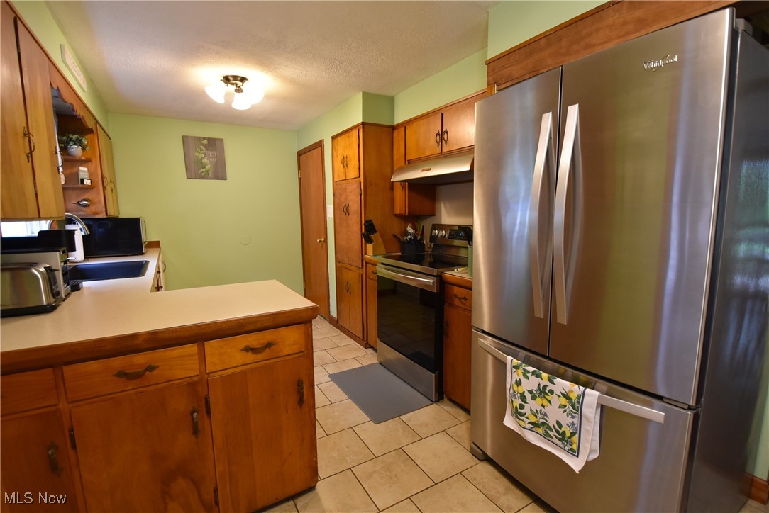 48481 Metz Road, New Waterford, Ohio image 12