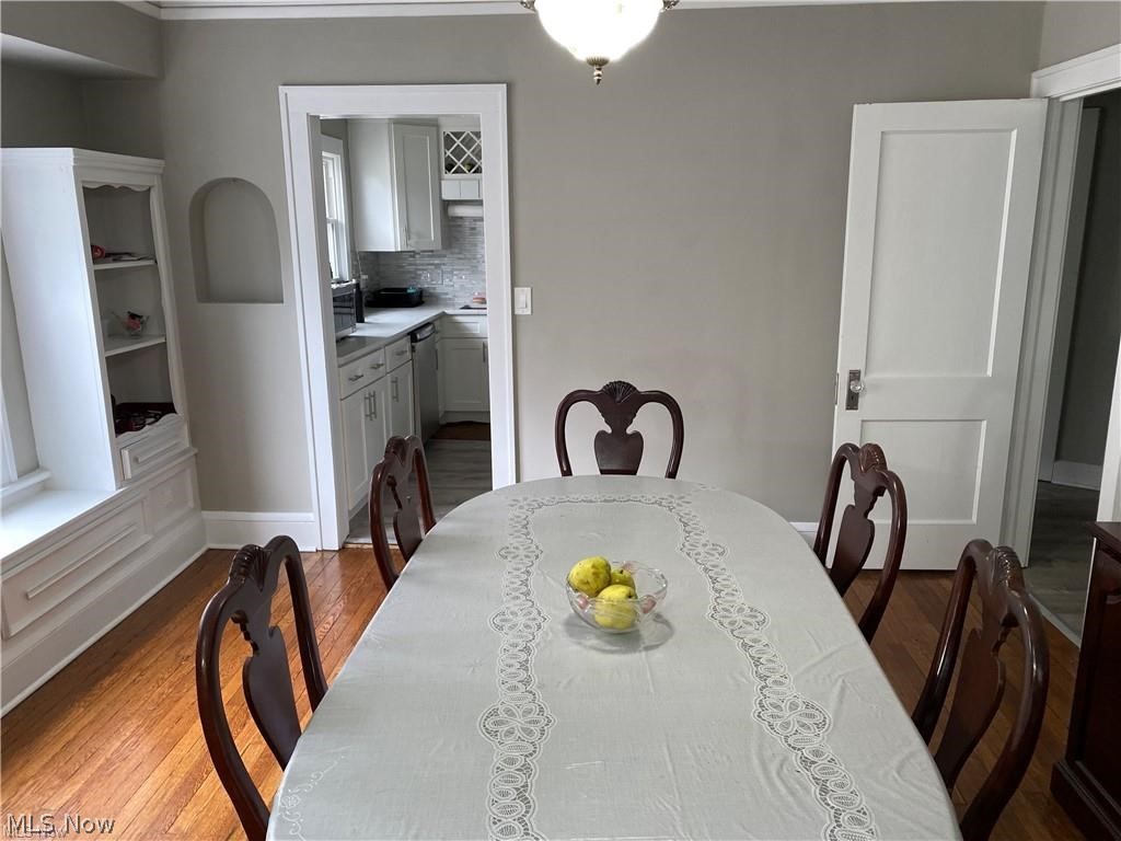 Matthews & Gilberts 03 - Residential Lease