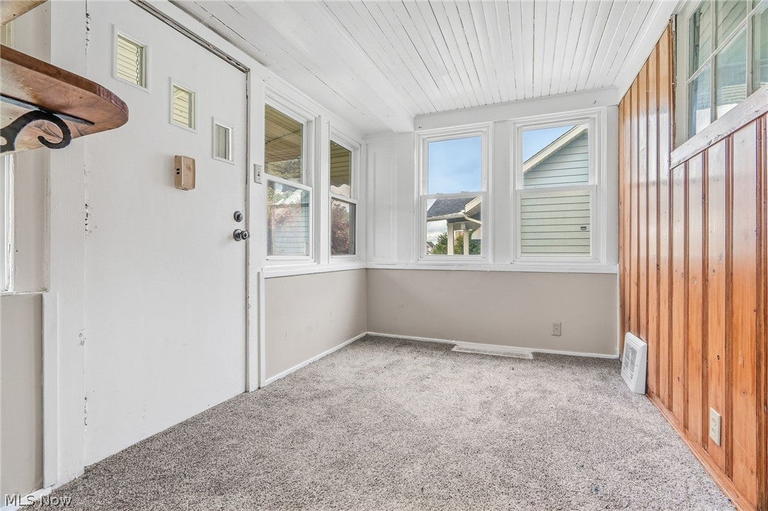 287 E 248th Street