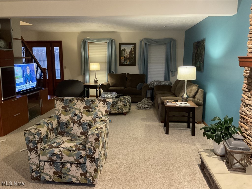 6809 S Camelot Drive, Mentor, Ohio image 6