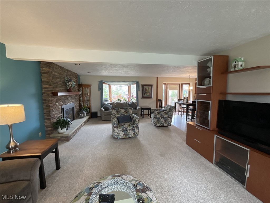6809 S Camelot Drive, Mentor, Ohio image 8