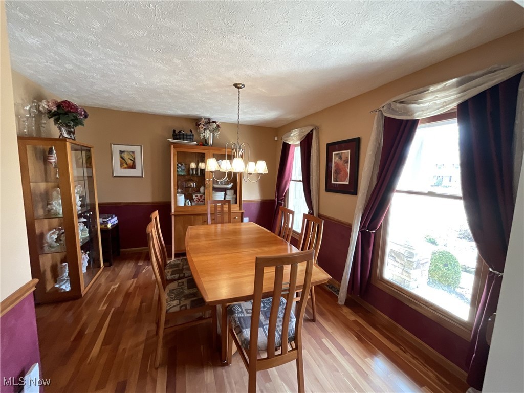 6809 S Camelot Drive, Mentor, Ohio image 2