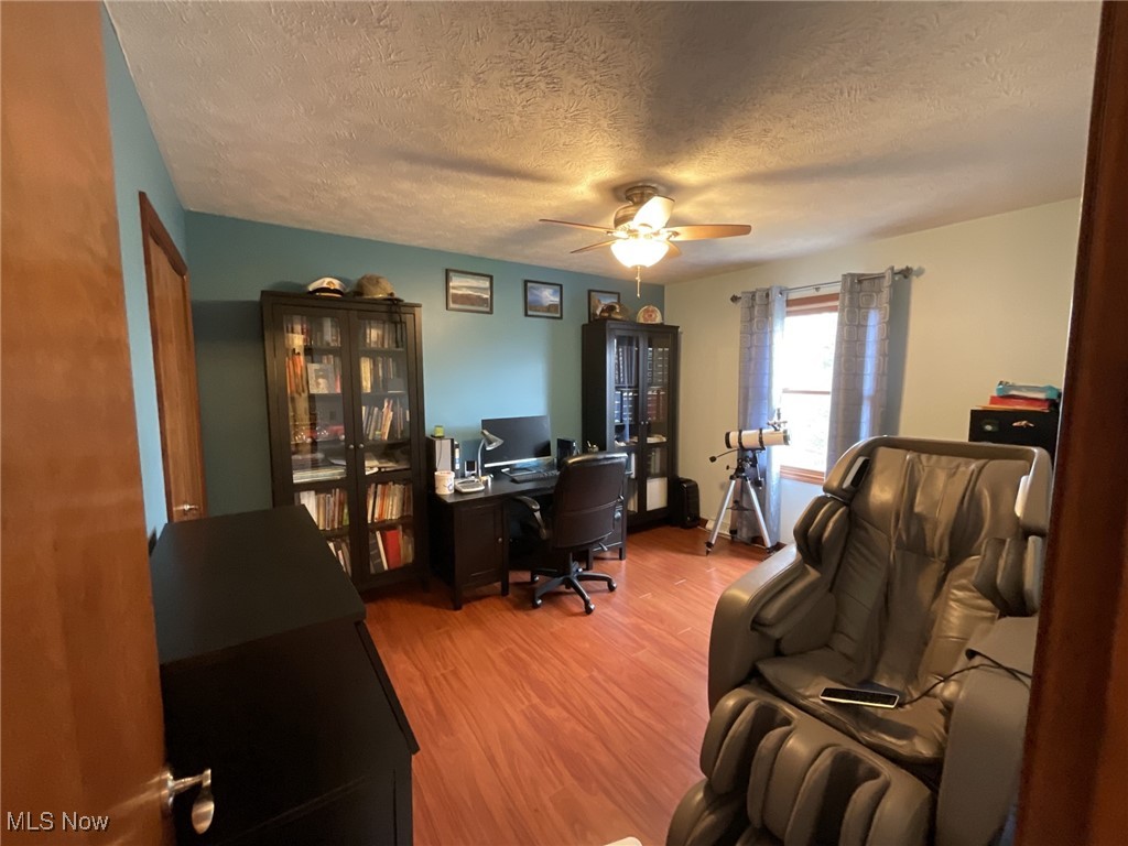 6809 S Camelot Drive, Mentor, Ohio image 17
