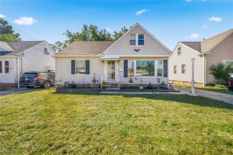 Homes For Sale - 30018 Truman Avenue<br/> Wickliffe, OH 44092