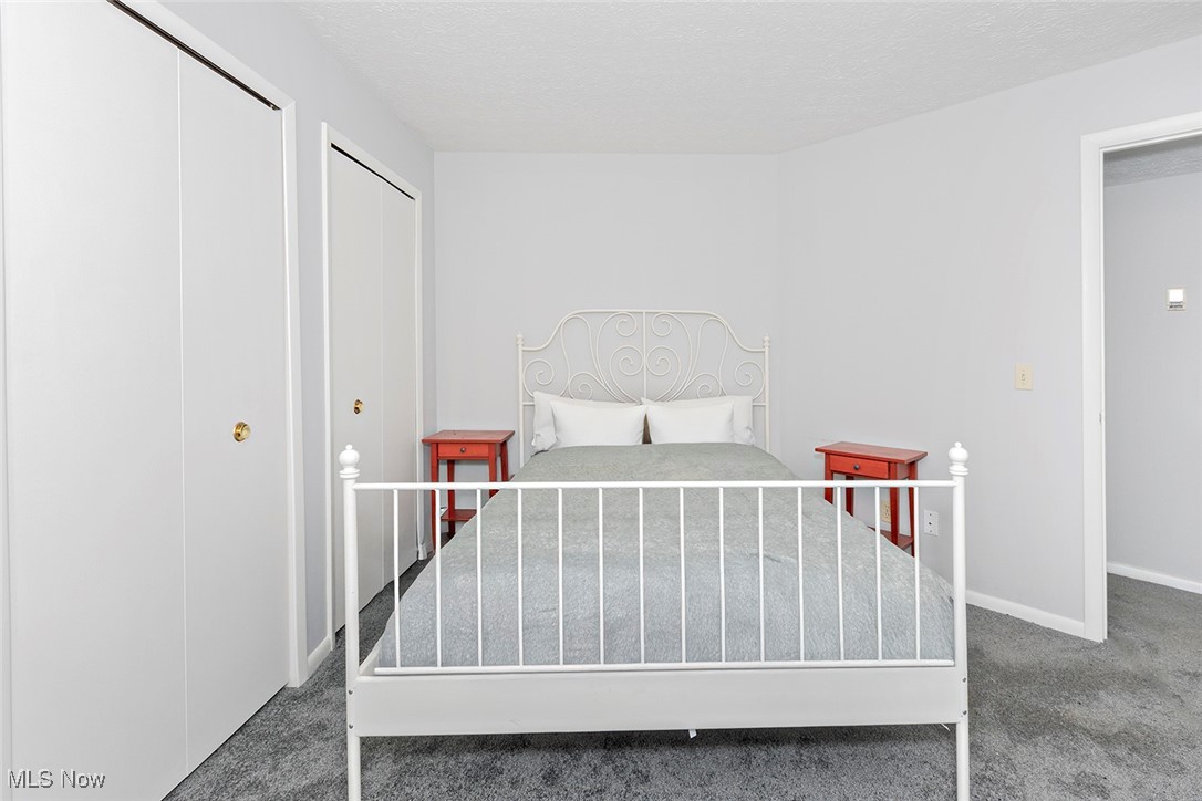 Woodhawk Club Condo - Residential