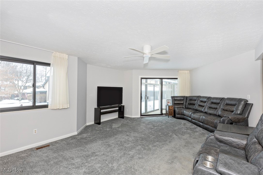 Woodhawk Club Condo - Residential