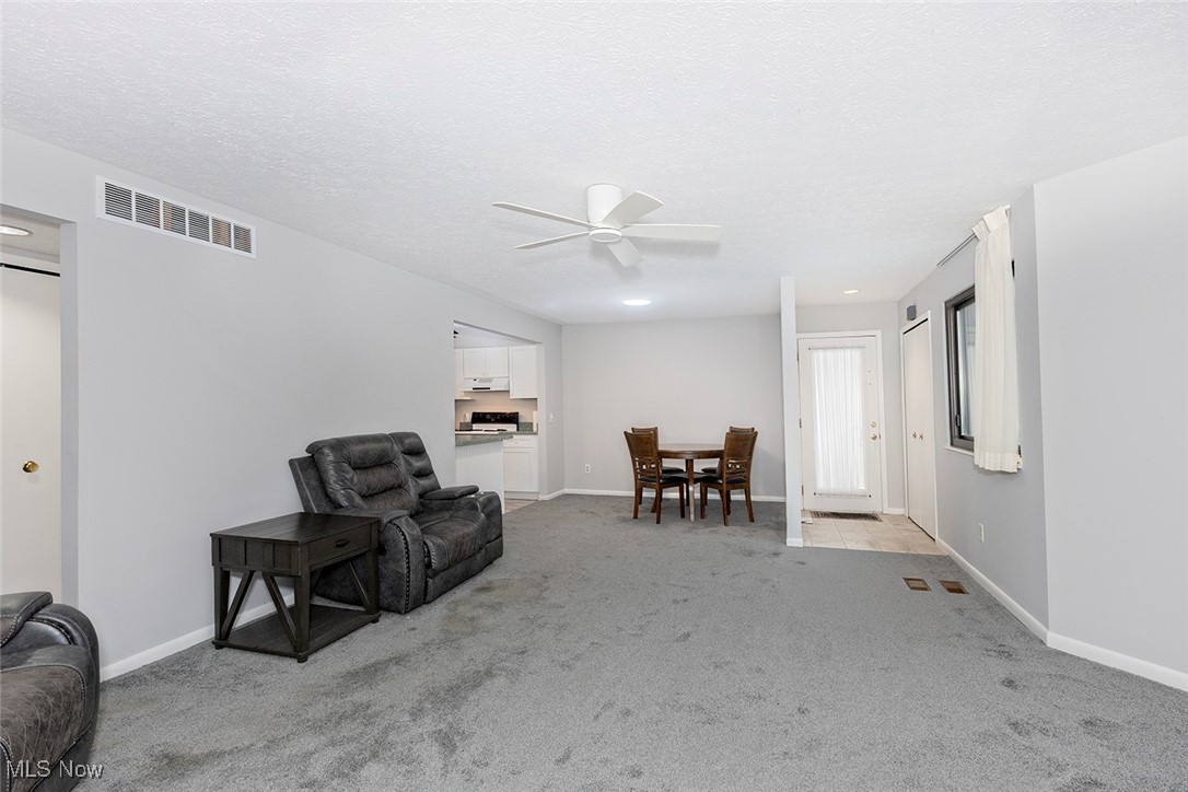 Woodhawk Club Condo - Residential