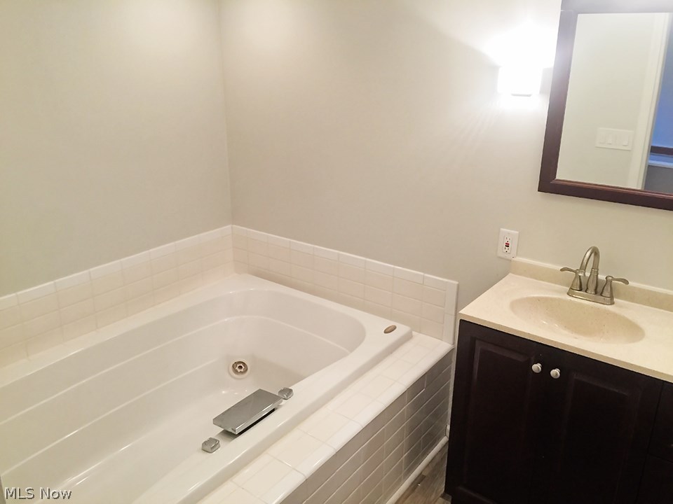 Pelham Manor - Residential