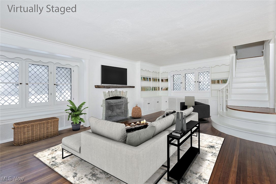 7020 South Woodland Road