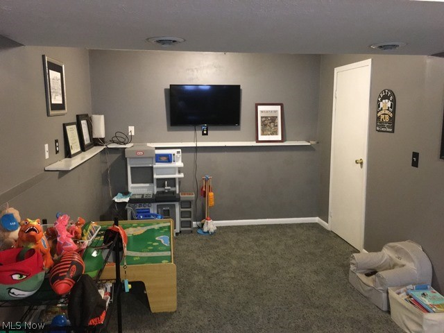 Oakhurst Manor - Residential