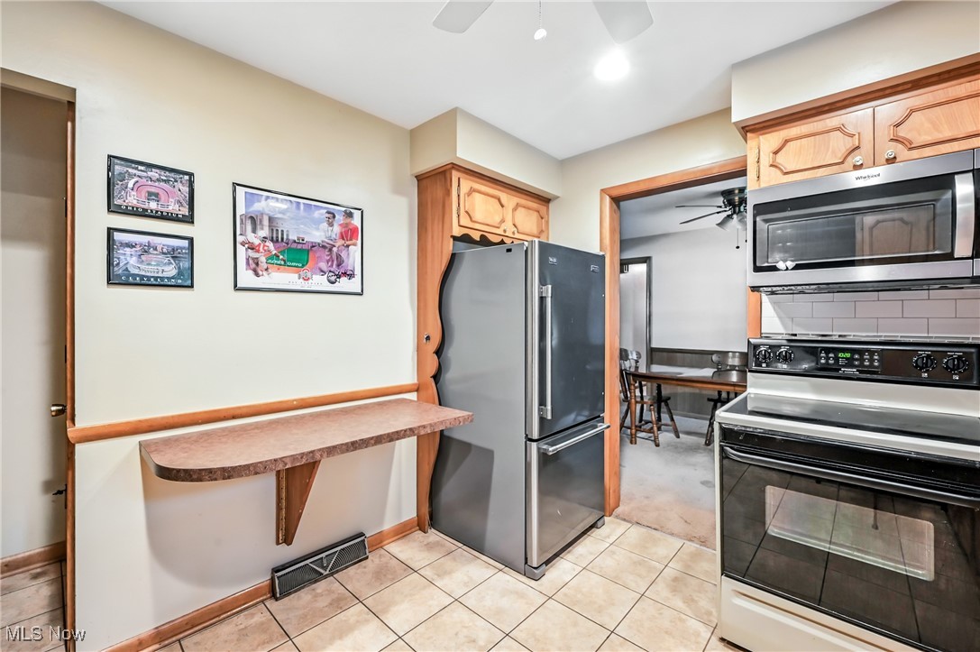 Lake Shore - Residential