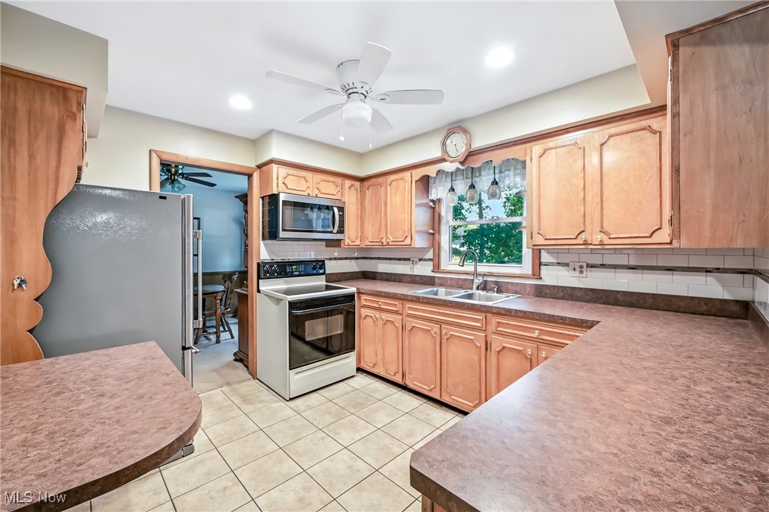 Lake Shore - Residential