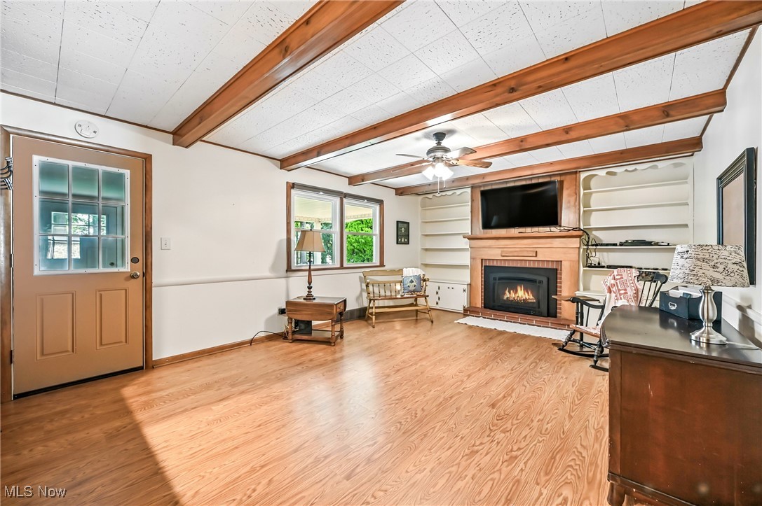 Lake Shore - Residential