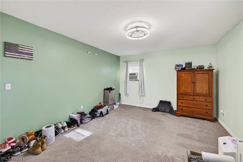 Tiny photo for 1540 E 298th Street, Wickliffe, OH 44092 (MLS # 5190278)