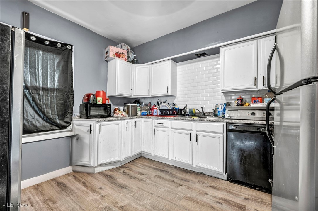 3572 E 138th Street, Cleveland, Ohio image 8