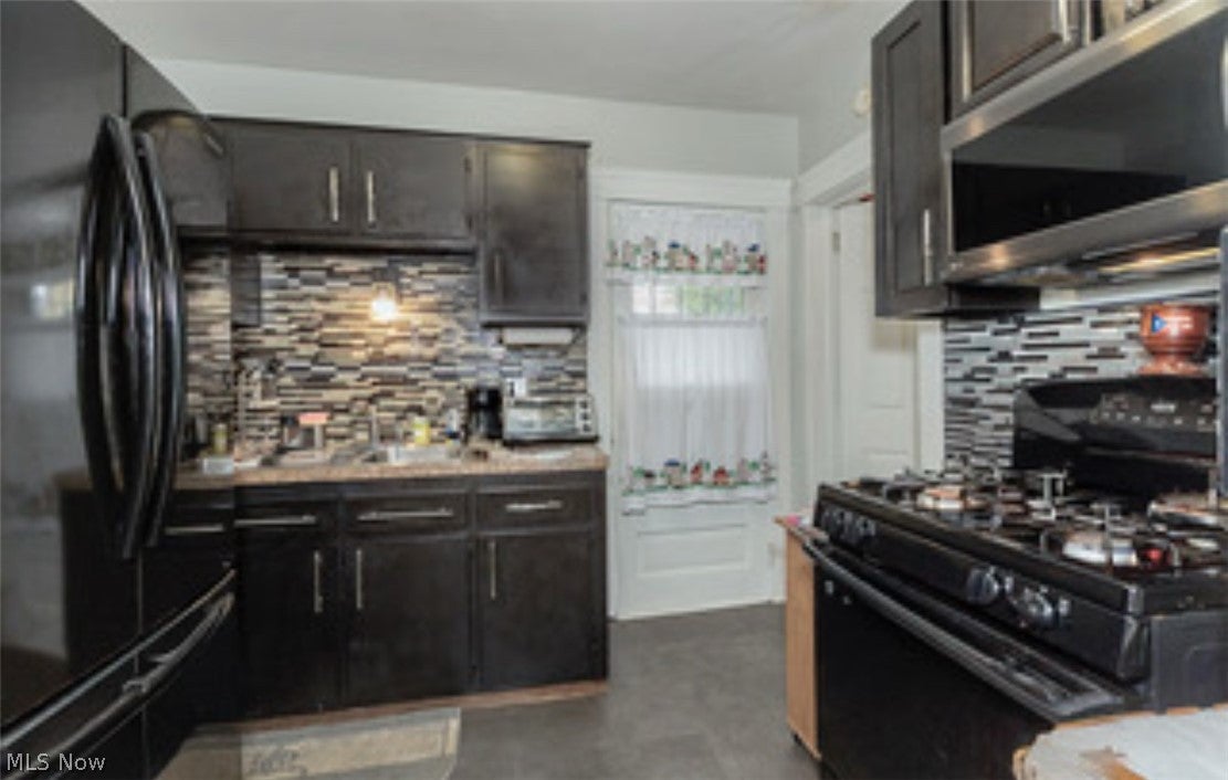 3336 W 90TH Street