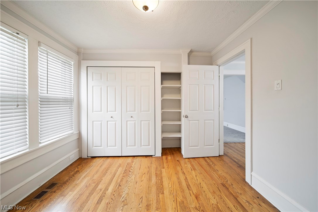 Village/Middlefield - Residential