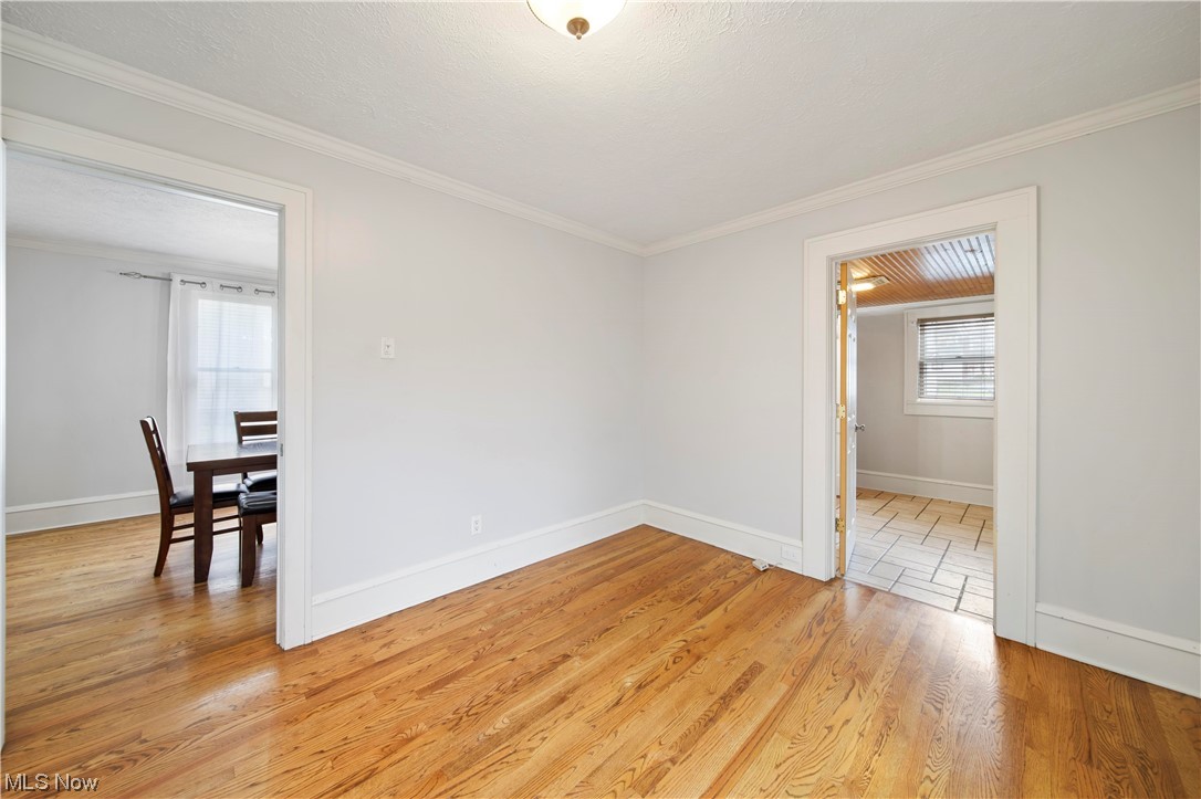 Village/Middlefield - Residential