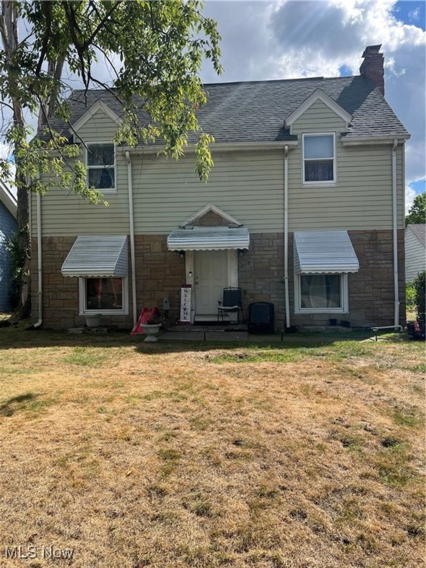 Calling all investors! This 3-bedroom, 2-bath home is the perfect value add opportunity. With solid bones and a functional layout, this property is ready for a little TLC. Whether you’re planning a fix and flip or adding to your rental portfolio, this home offers the potential for strong returns. Bring your contractor, run the numbers, and take advantage of this chance to add significant equity. Seller will not make any repairs, This home will be sold "as is" no seller financing, no assignments