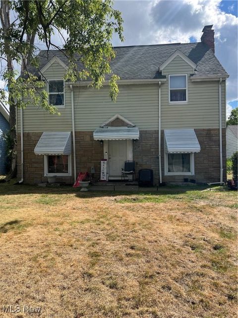 Homes For Sale - 617 Moreley Avenue<br/> Akron, OH 44320
