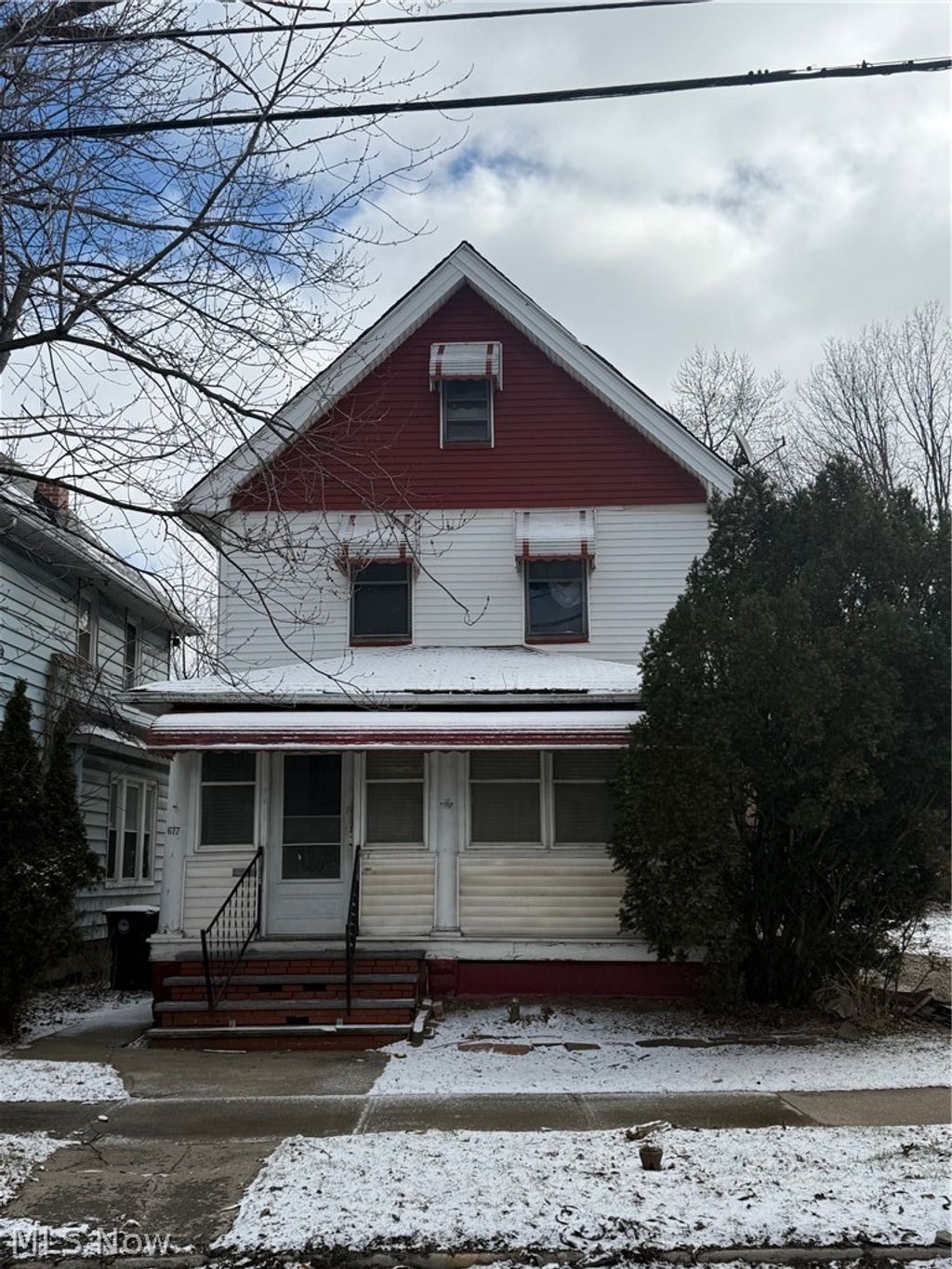 Photo of 677 Eddy Road, Cleveland, OH 44108 (MLS # 5193160)