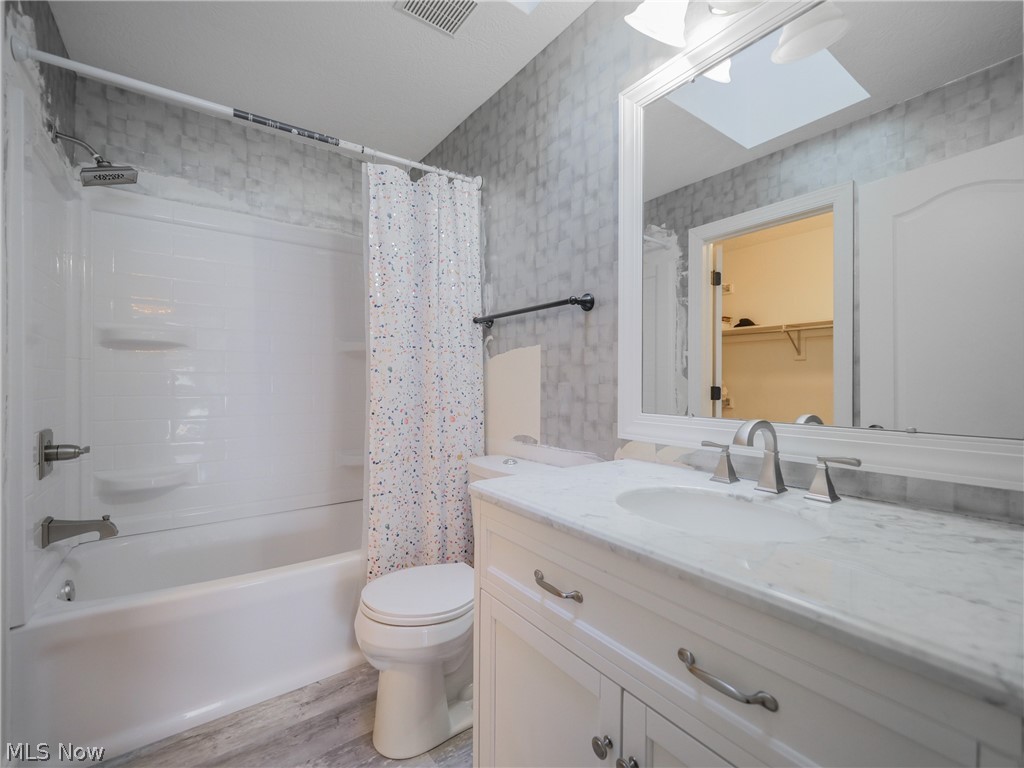 Signature of Solon - Residential