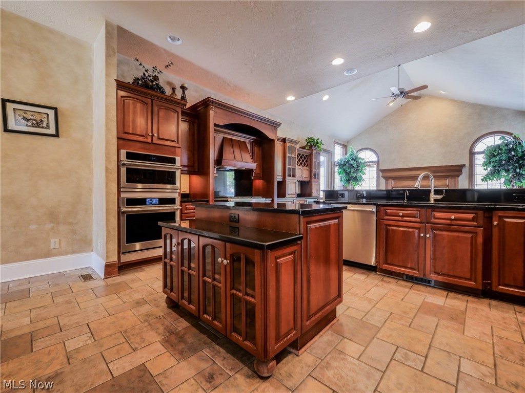 Signature of Solon - Residential