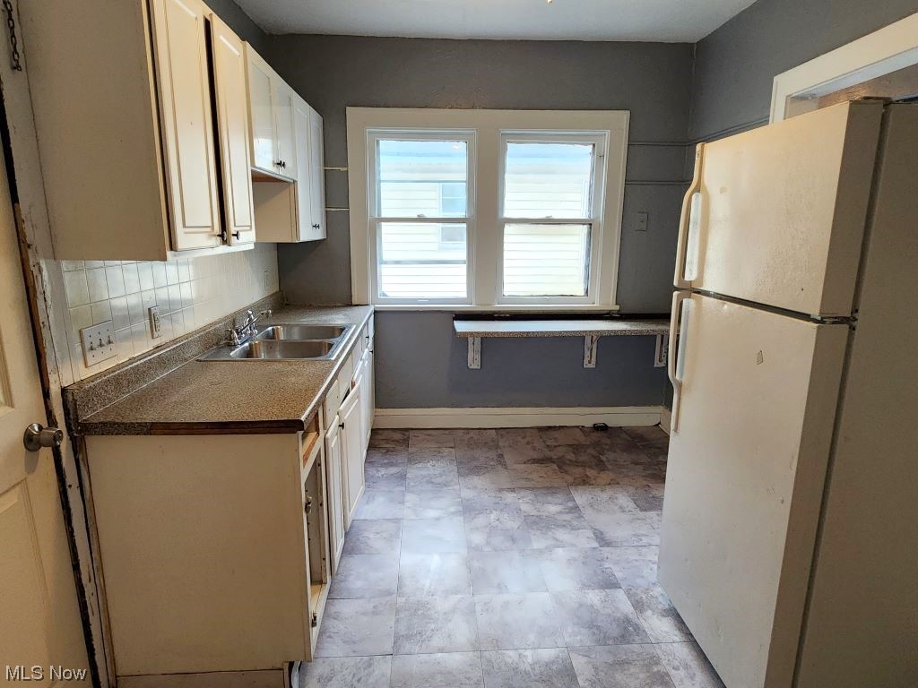 Cowles Brooks & Smyths - Residential Lease