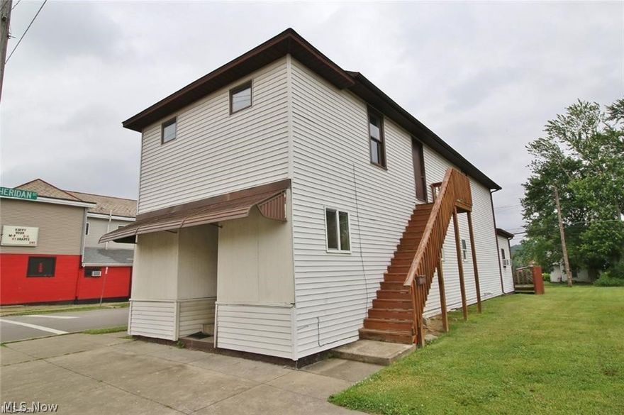 Efficiency apartment available located close to local amentities such as restaurants, shops and salons as well as Interstate 70. All utilities included in rent. All applicants subject to credit and background check. NO pets permitted.