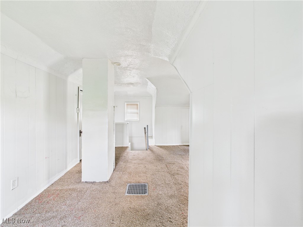448 E Voris Street, Akron, Ohio image 33