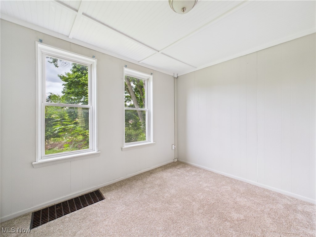 448 E Voris Street, Akron, Ohio image 12